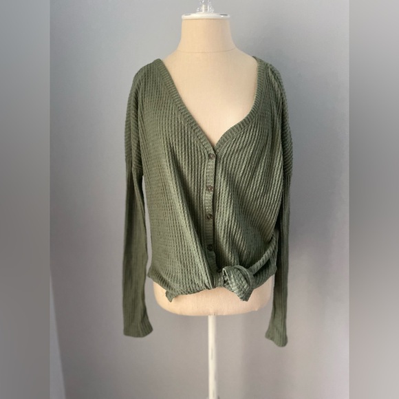 Wild Fable Waffle Knit Button Front Tie Up Shirt - Picture 4 of 6